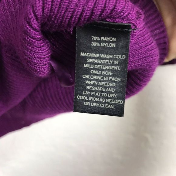 White House Black Mark Button Front Top S Purple - Picture 4 of 4